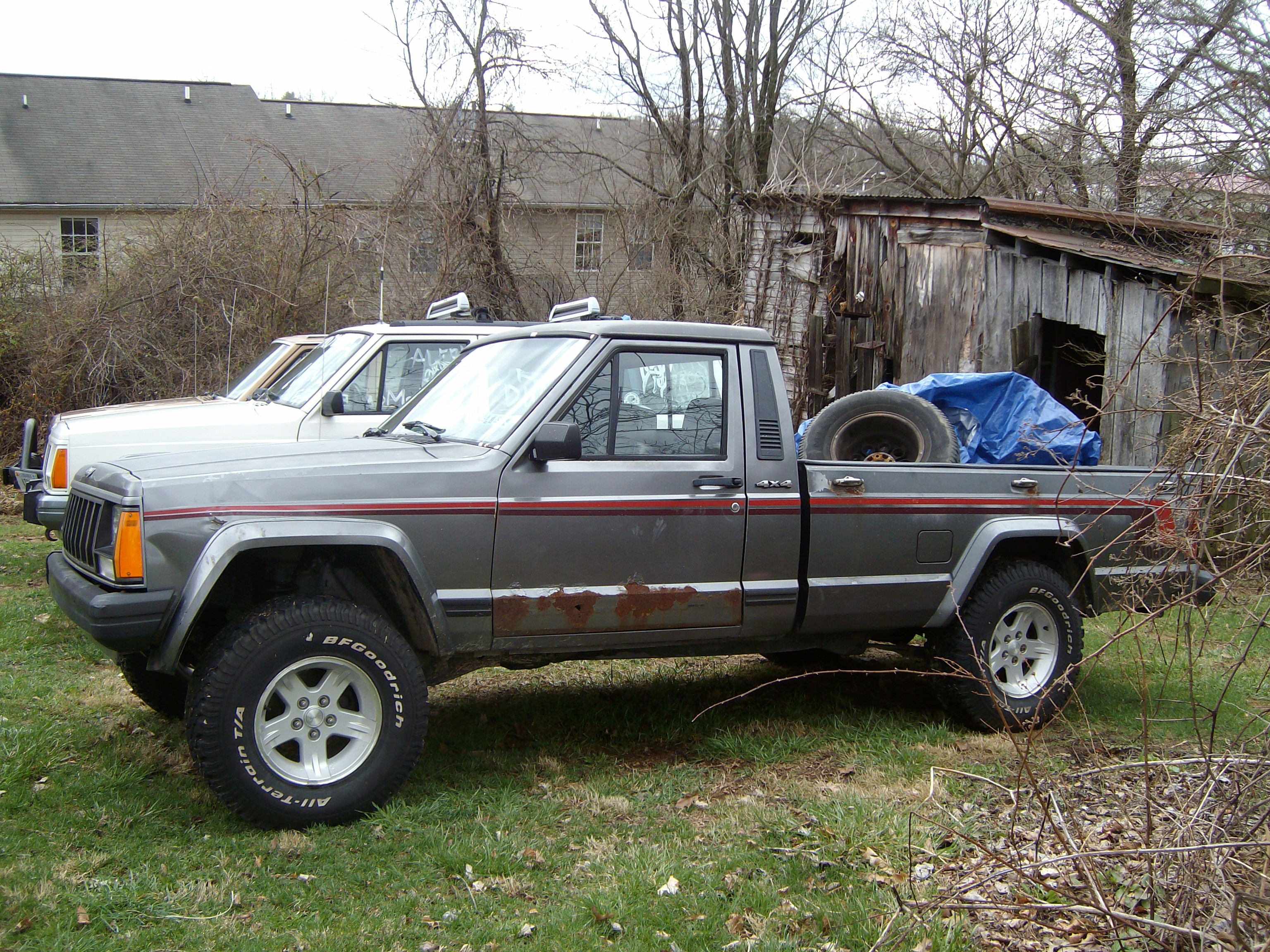 2&quot; spacers in the front and jakes 31's