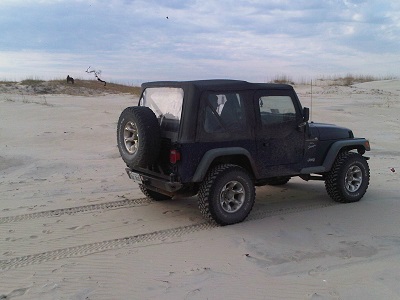 beach jeep.jpg