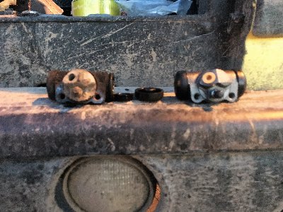 Comparison of the old VS new brake cylinder