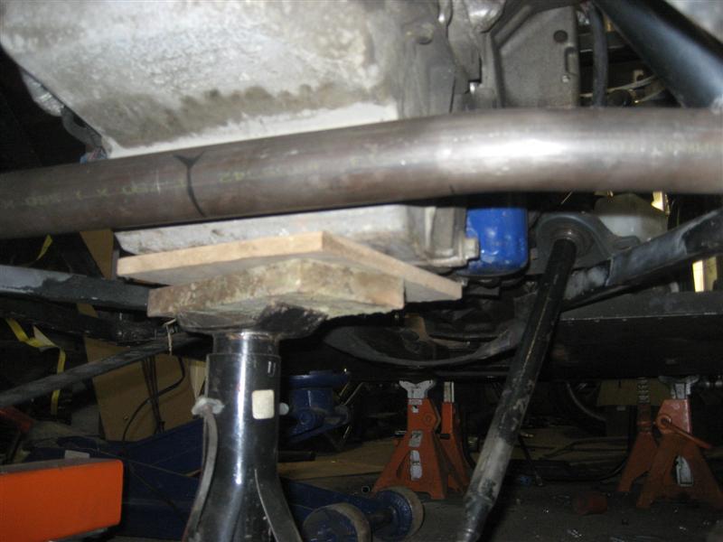 Engine cradle and motor mounts 003 (Medium).jpg