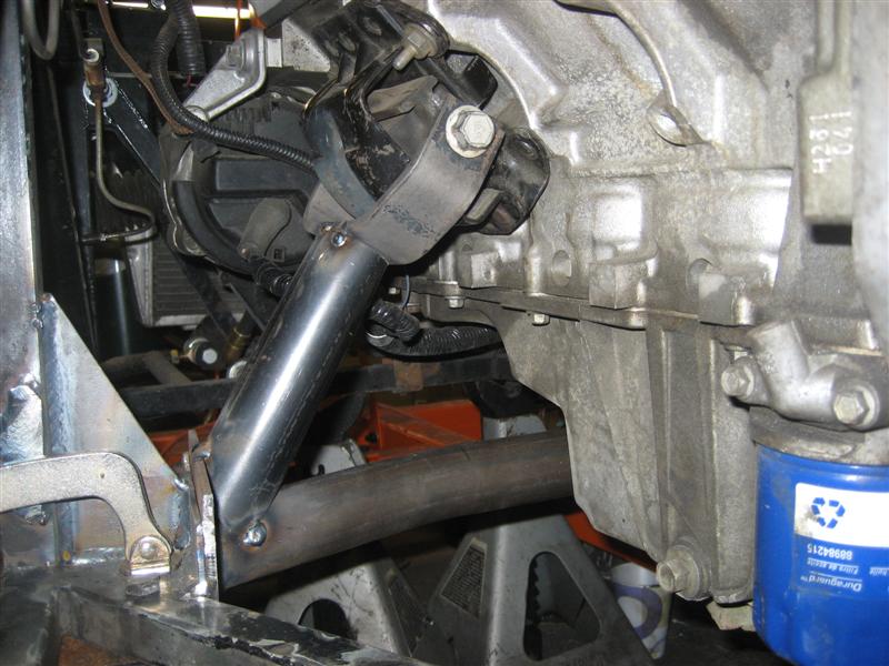 Engine cradle and motor mounts 008 (Medium).jpg